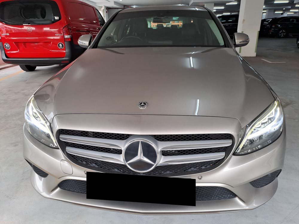 Mercedes Benz C180 Avg (R17 Led)