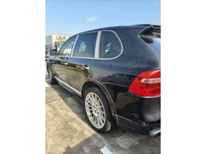 Porsche Cayenne Turbo S Tiptronic (COE Till 09/2028)