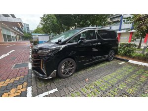 Toyota Alphard 2.5 Sr C Package Cvt (Hybrid)