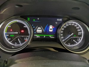 Toyota Camry 4dr Sedan (at) Elegance (Hybrid)