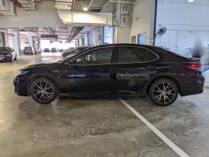 Toyota Camry 4dr Sedan (at) Elegance (Hybrid)