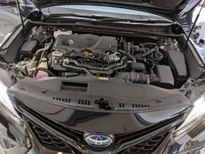 Toyota Camry 4dr Sedan (at) Elegance (Hybrid)