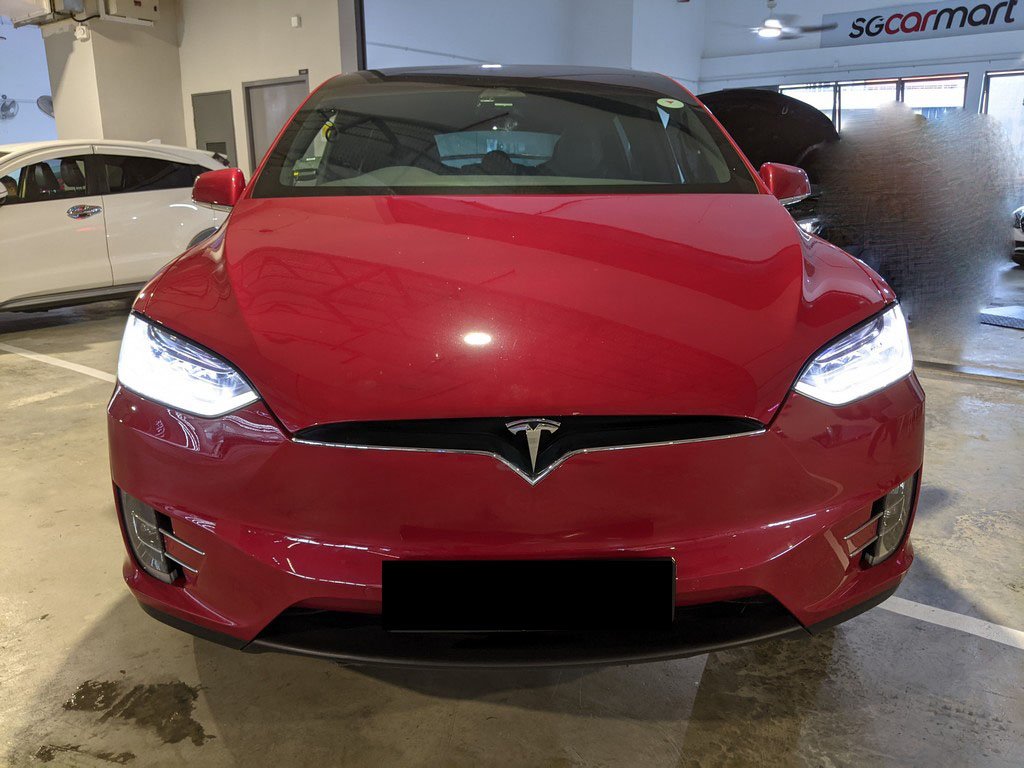 Tesla Model X75d (Electric Vehicle)