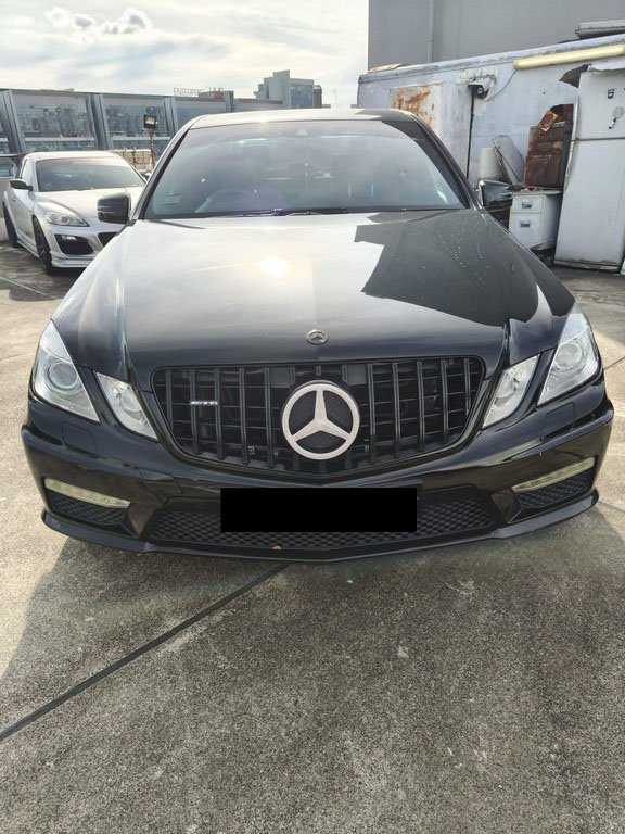 Mercedes Benz E 250cgi (COE Till 03/2029)