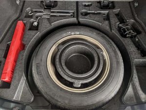 Toyota Prius 1.8 Cvt (Hybrid)