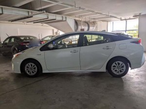 Toyota Prius 1.8 Cvt (Hybrid)