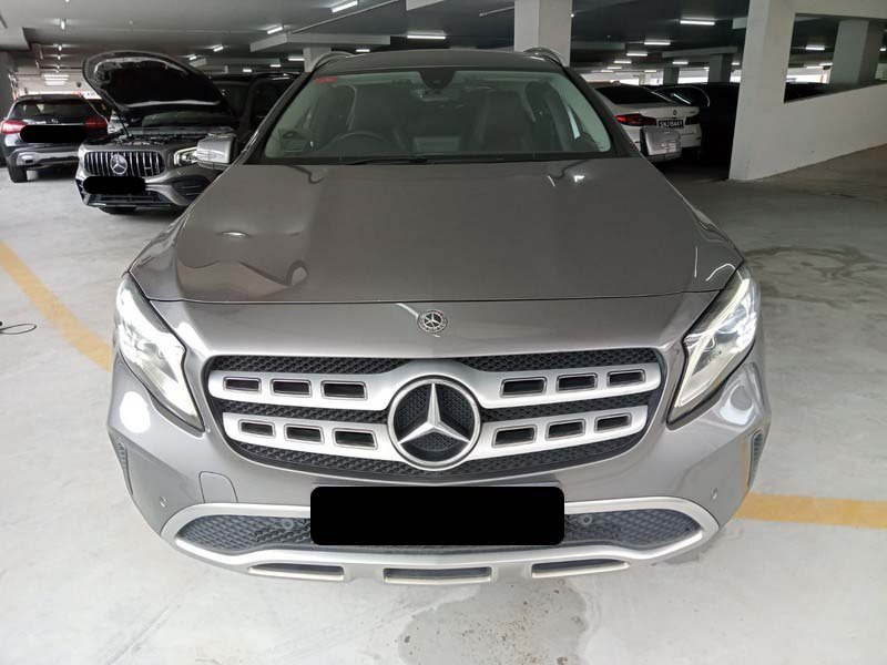 Mercedes Benz Gla180 Urban (r18 Led)