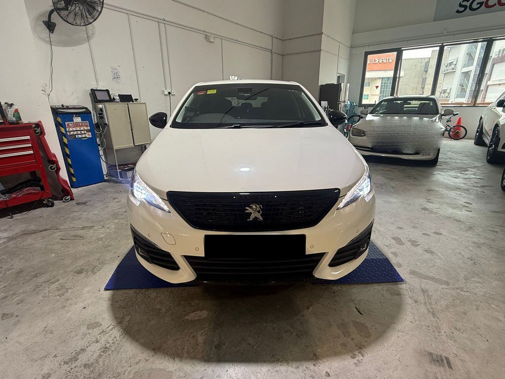 Peugeot 308 5dr Allure Puretech 1.2 A/t 2wd