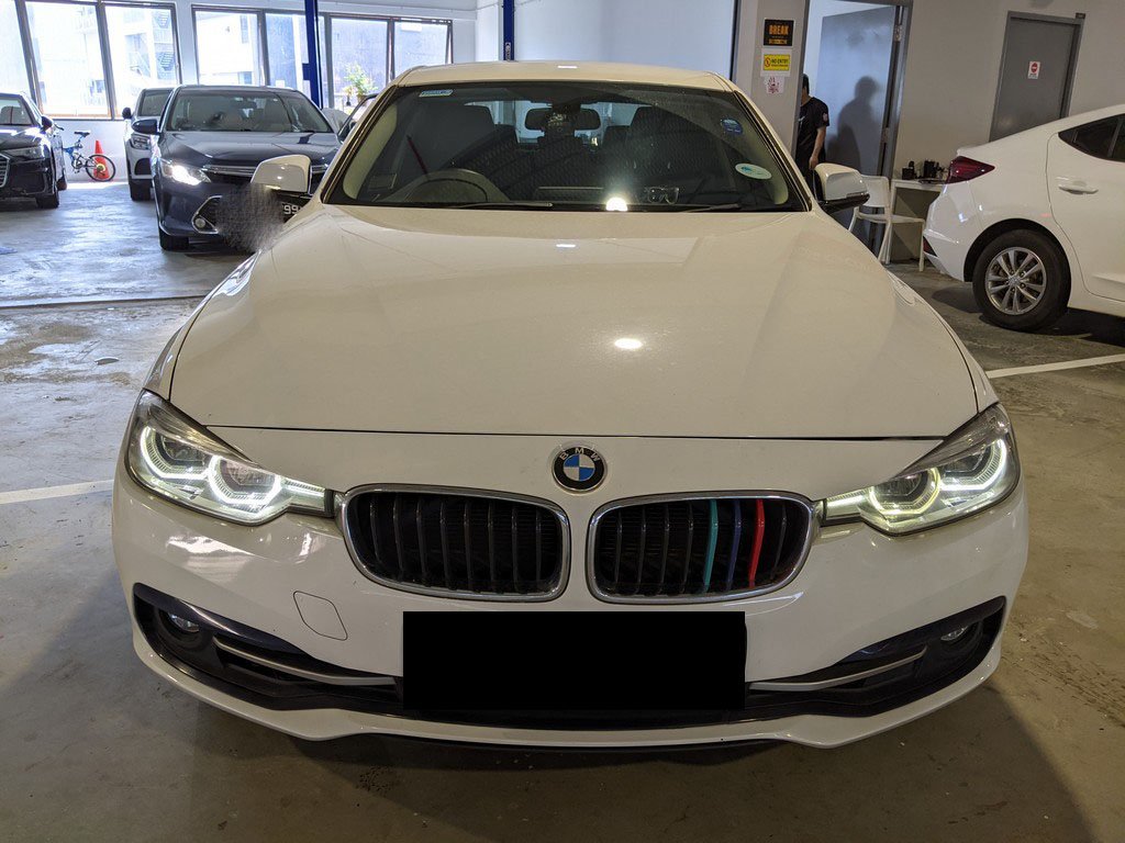 BMW 318i Sedan Led Nav