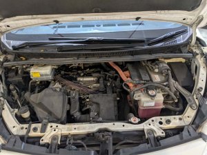 Toyota Voxy Hybrid 1.8X Cvt (Hybrid)