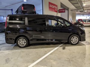 Toyota Noah 7 Seater 1.8x Cvt (Hybrid)