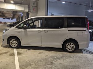Toyota Noah 7 Seater 1.8x Cvt (Hybrid)