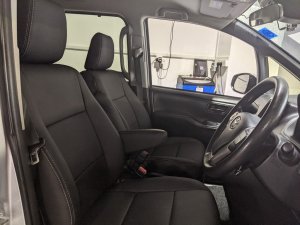 Toyota Noah 7 Seater 1.8x Cvt (Hybrid)