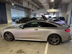 Mercedes Benz E300 Coupe (r19 Led Sr)