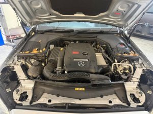 Mercedes Benz E300 Coupe (r19 Led Sr)