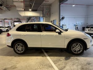 Porsche Cayenne S Hybrid (v6) (COE Till 06/2031) (Hybrid)