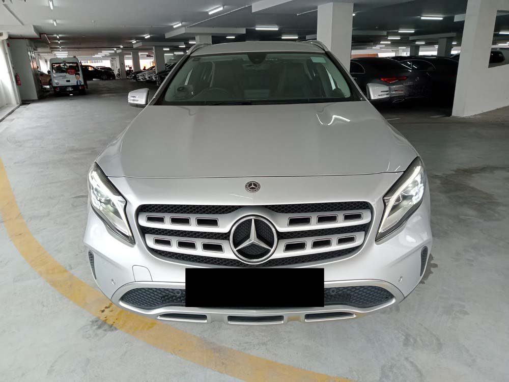 Mercedes Benz GLA180 Urban (R18 Led)