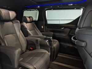 Toyota Alphard 2.5 Src Package Cvt (COE Till 03/2033) (Hybrid) (PI Used)