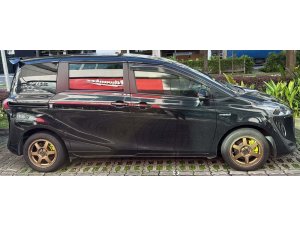 Toyota Sienta Hybrid 1.5G CVT