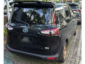 Toyota Sienta Hybrid 1.5G CVT