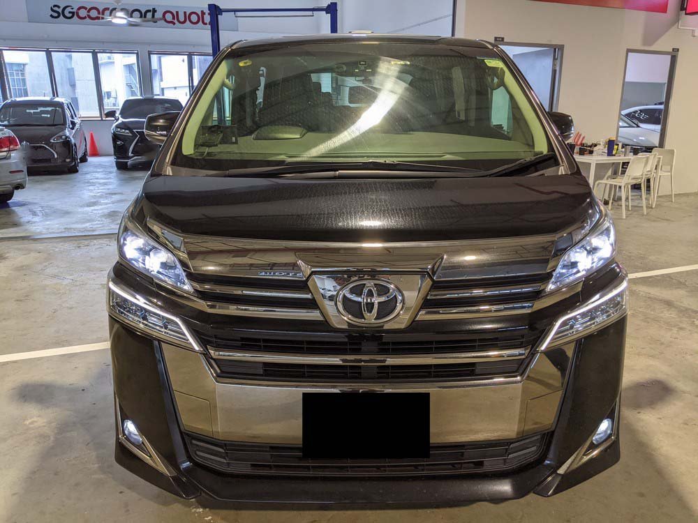 Toyota Vellfire Elegance Moonroof (Auto)