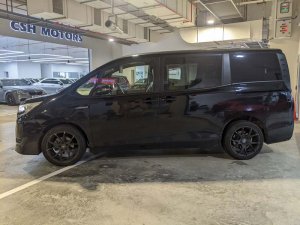 Toyota Noah 1.8x Cvt (Hybrid)