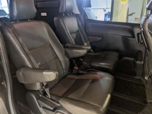 Toyota Noah 1.8x Cvt (Hybrid)