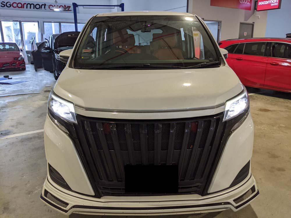 Toyota Noah Hybrid 1.8X Cvt (Hybrid)