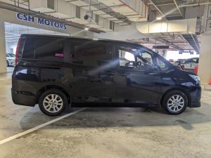 Toyota Noah Hybrid 7 Seater 1.8x Cvt (Hybrid)