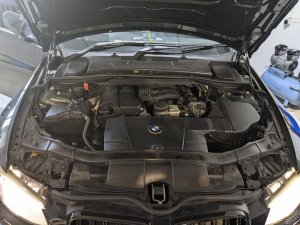 BMW 320i At Abs D/ab 2wd 2dr Gas/d (COE Till 09/2030)