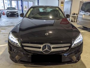 Mercedes Benz C180 Avg (R17 Led)