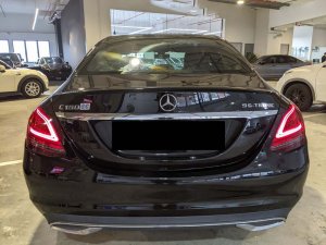 Mercedes Benz C180 Avg (R17 Led)