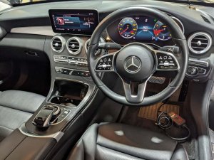 Mercedes Benz C180 Avg (R17 Led)