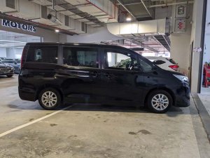 Toyota Noah 1.8x Cvt (Hybrid)