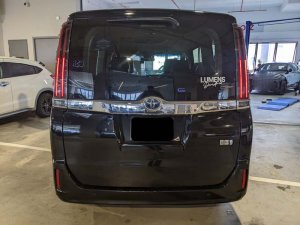 Toyota Noah 1.8x Cvt (Hybrid)