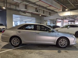 Toyota Camry 2.5 Auto