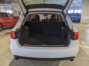 Audi A4 Avant 2.0 A (COE Till 12/2030)