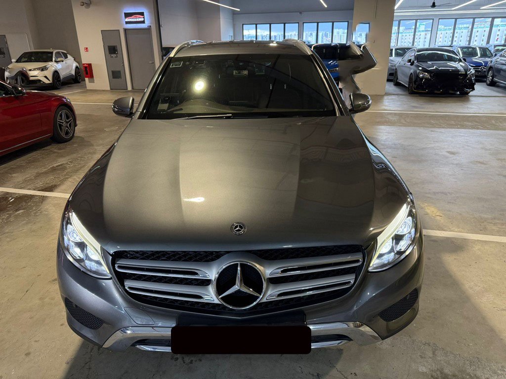 Mercedes Benz Glc250 4matic (R18 Led)