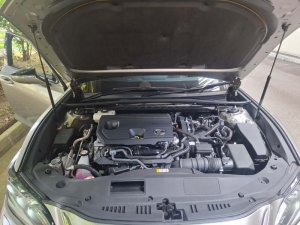 Lexus ES300h 4DR Sedan Luxury (Hybrid)