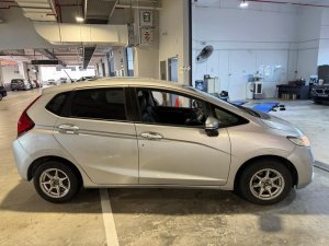 Honda Fit 1.3g F Package A