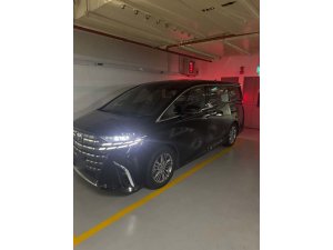 Toyota Alphard Hyrbid 2.5Z (Hybrid)