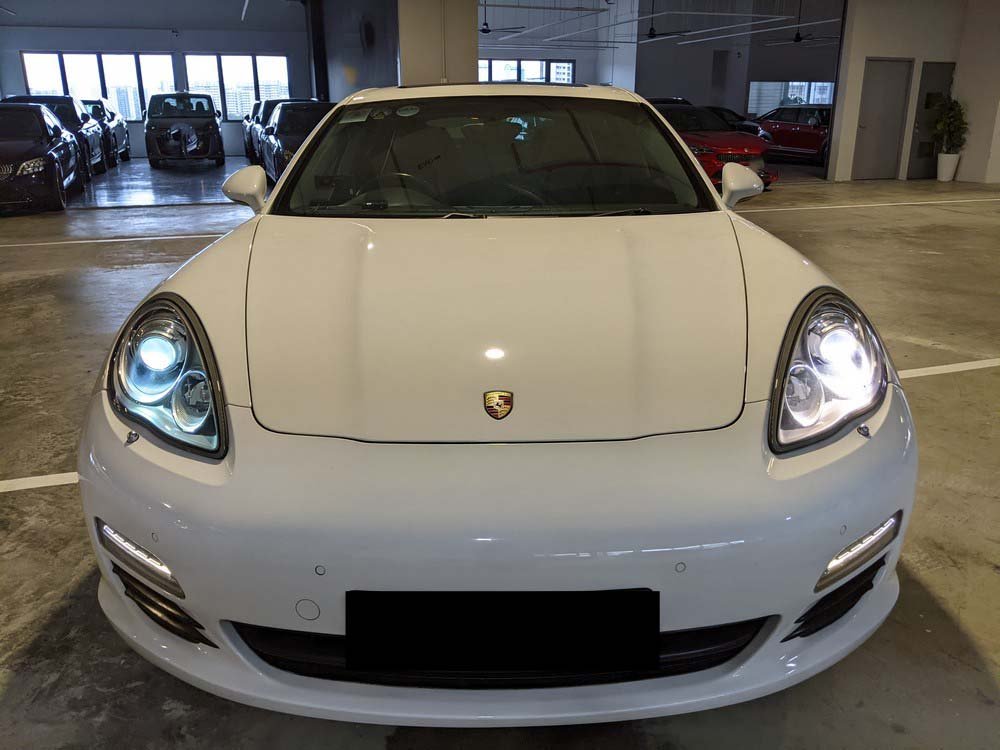 Porsche Panamera 4 (COE Till 11/2031)
