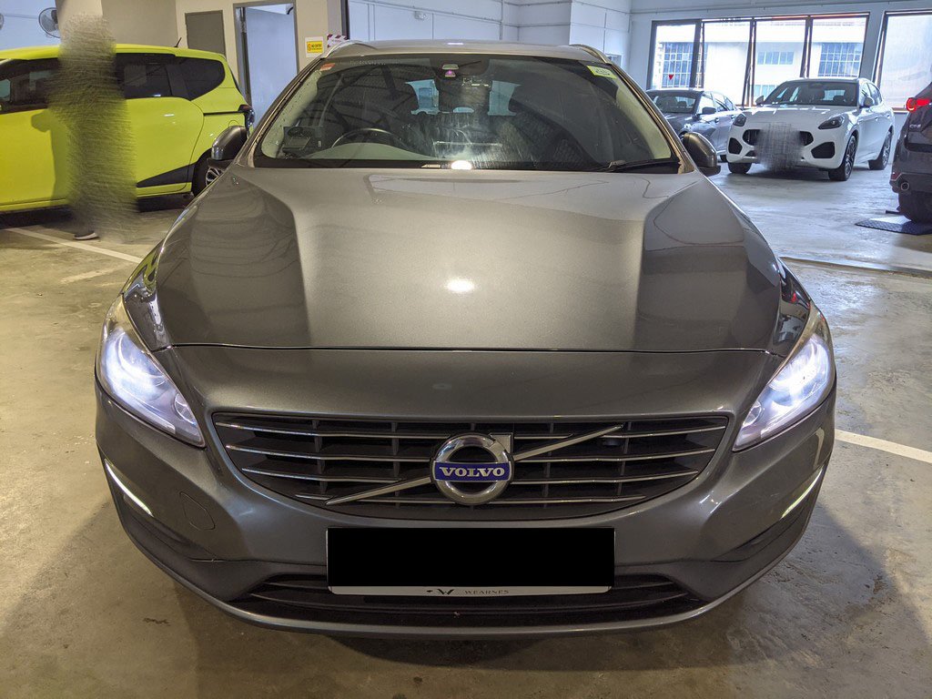 Volvo V60 T2 A/t