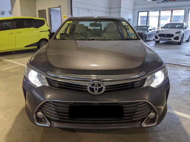 Toyota Camry 2.5 Auto