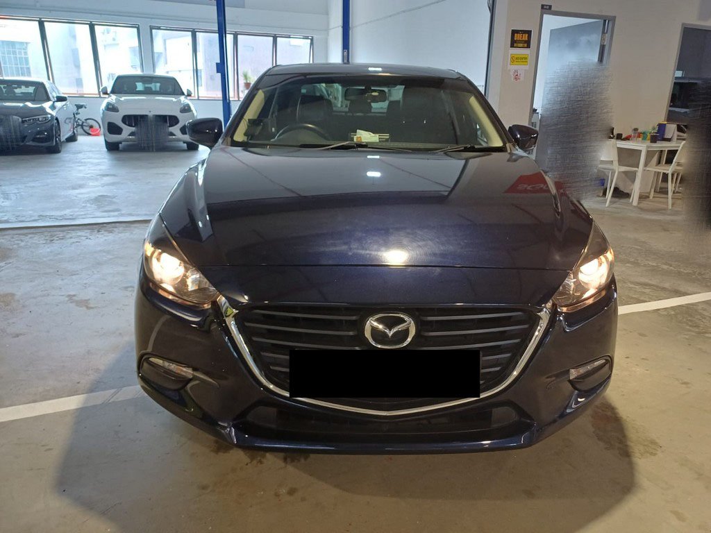 Mazda 3 Sedan 1.5 At Eu6