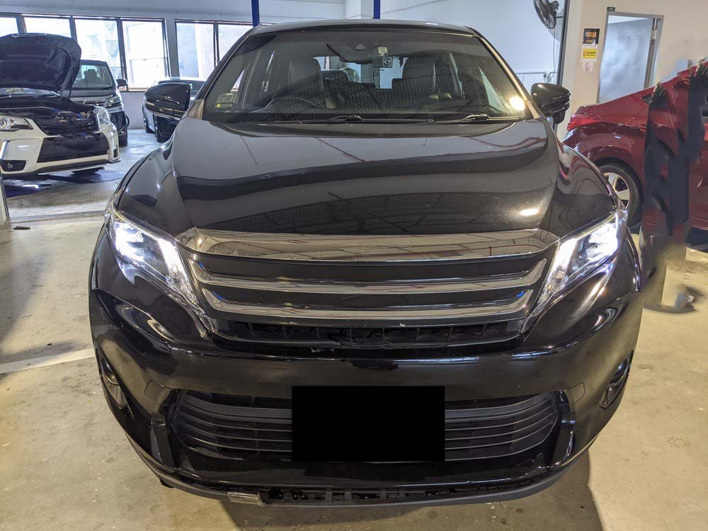 Toyota Harrier Premium 2.0 Cvt