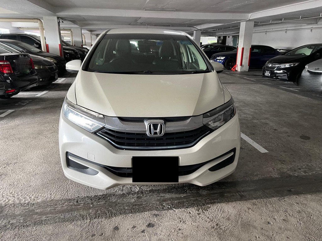 Honda Shuttle 1.5 Auto (Hybrid)