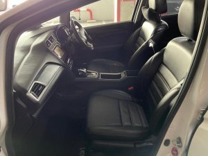 Honda Shuttle 1.5 Auto (Hybrid)