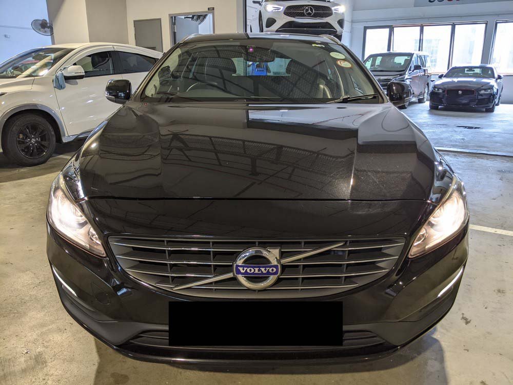 Volvo V60 T2 A/T