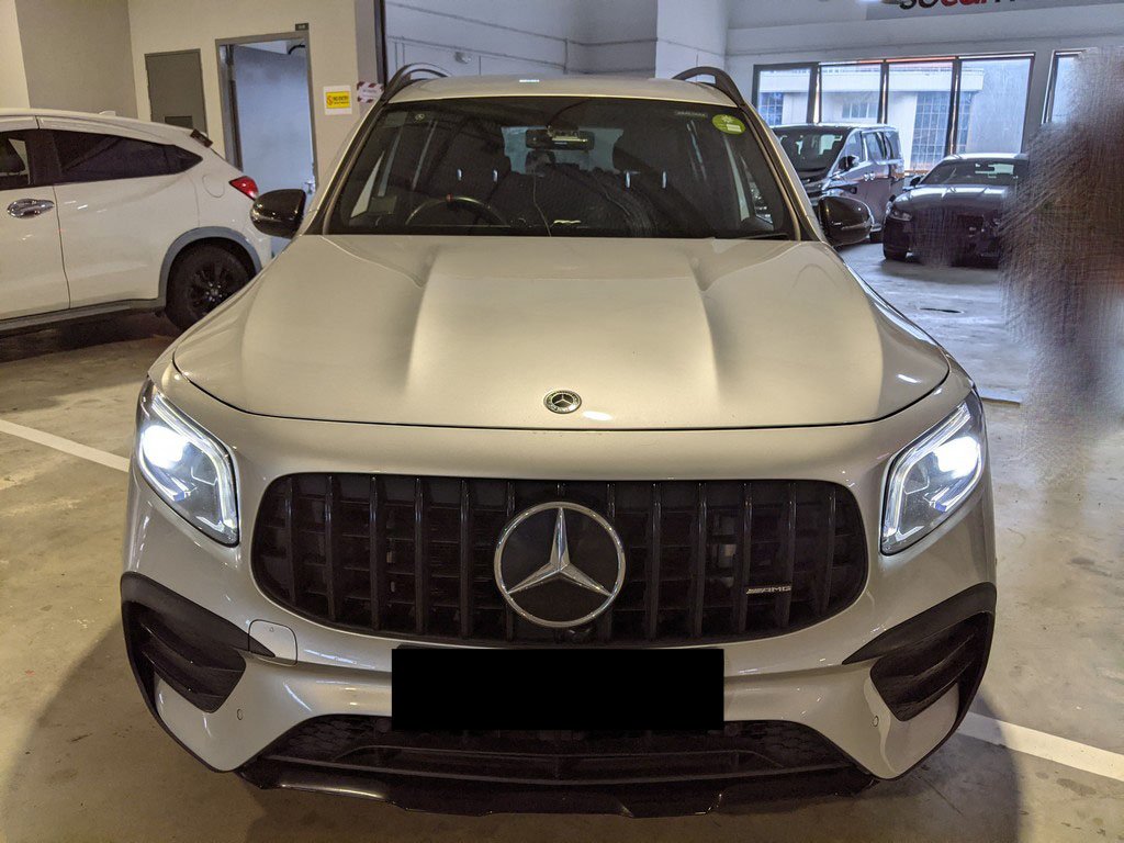 MERCEDES BENZ AMG GLB35 4MATIC